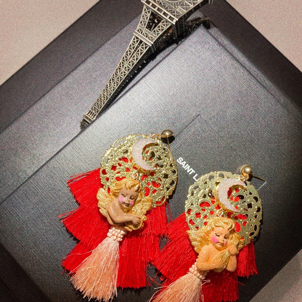 RETRO KITSCH VALENTINE ANGEL CHERUB CUPID STATEMENT EARRINGS